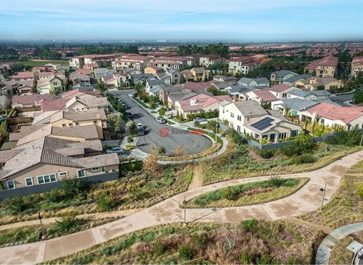 美国加州尔湾4卧5卫的房产USD 1,798,000_美