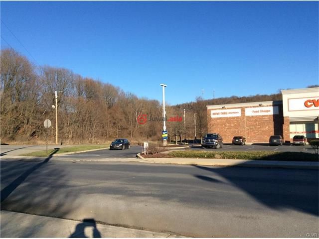 美国宾夕法尼亚州班戈总占地9429平方米的商业地产