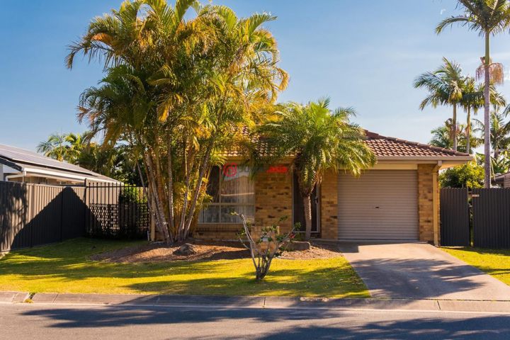 澳大利亚昆士兰varsity lakes3卧1卫的房产