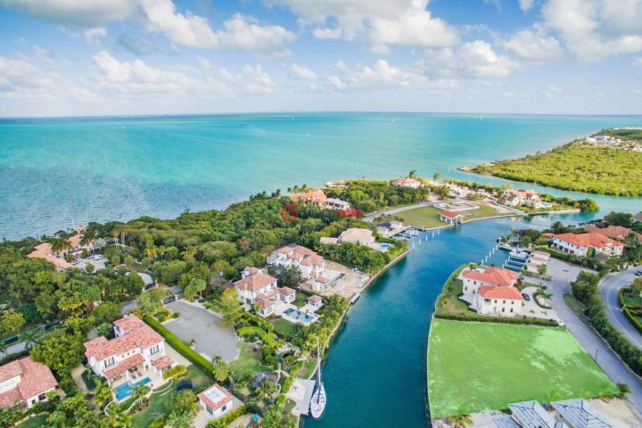 开曼群岛west baywest bay总占地2023平方米的土地